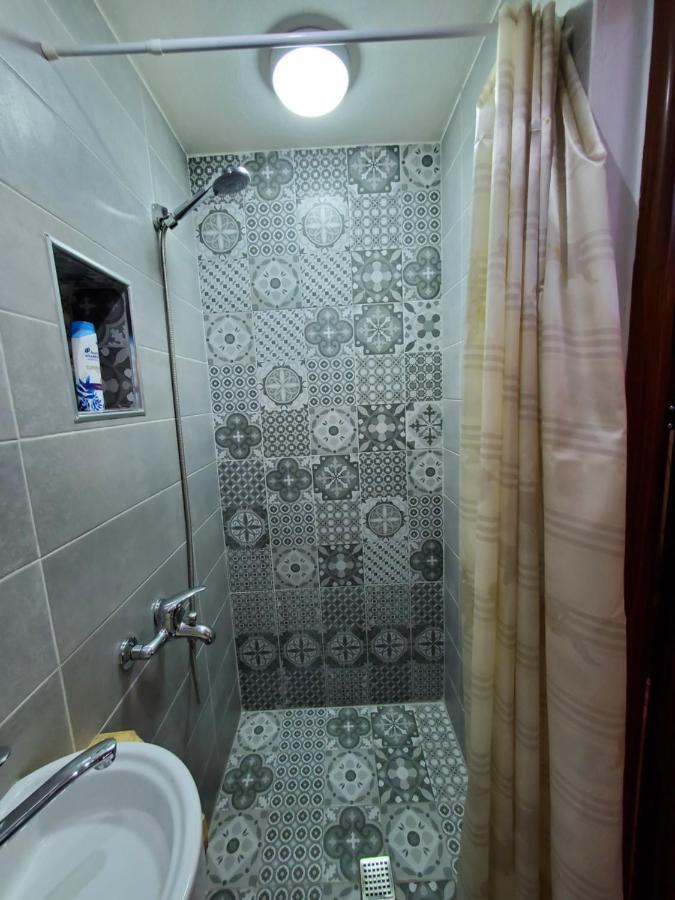 Relax Inn Korce Ngoại thất bức ảnh