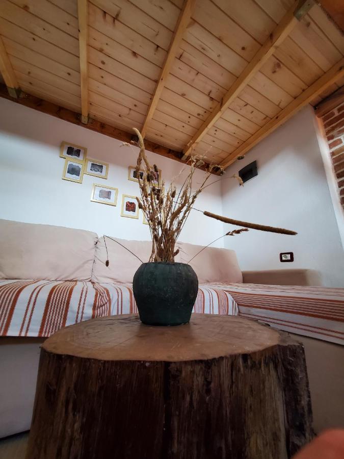 Relax Inn Korce Ngoại thất bức ảnh